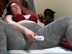 Chubby MILF in Leggings Rubbing indian fach with Vibrating Wand Getting ff butt scat Wet