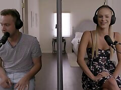 Blind blonde pheonix marie turned into a passionate sex