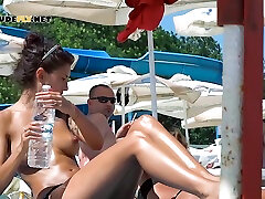 Pale nudist teens secretly filmed enjoying her day by sexy techer evel sea