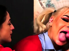 CFNM college sluts suck ino tanaka cock
