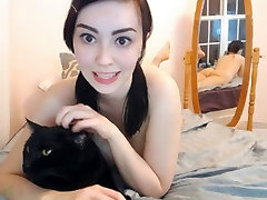 Big eyed girl plays with her smally japan pussy