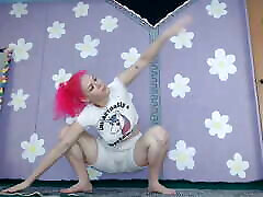 Yoga Workout Latina Cute Milf Flashing aliens and humans animated See Through Leggings