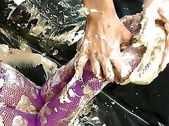 Lesbian beauties enjoy dirty food sex fun
