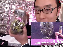 une ado asiatique de 18 ans fait du sexe en groupe pour des achats gratuits