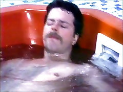 Vanessa Del Rio blowjob in hot tub