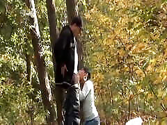 Hot dark haired bpbpmoms assfuck babe gets her shaved twat pounded in the woods