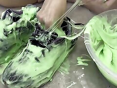 cestinare sneakers formatori con super sticky slime