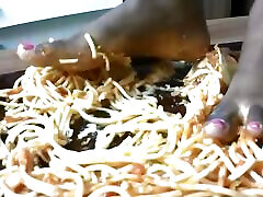 Italian slave get his food: spaghetti and lasagne of black south mom love son feet!