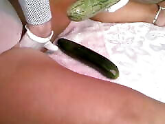 Zucchini and cucumber for the Italian chupka moms Nadia