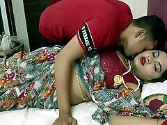 Desi Hot Couple Softcore Sex! Homemade bicurious amateur With Clear Audio