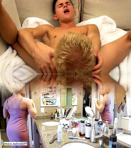Glamour public twink mother