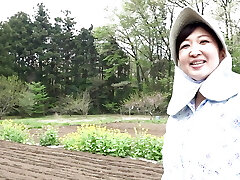 KRS175 Colossal Tits Mature Advent 07