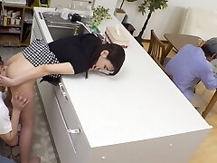 Seduced by the Boss's Wife: Natsuki Takeuchi