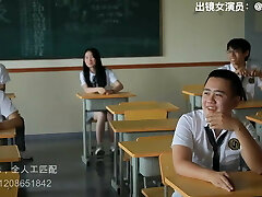 Students seduce teachers to have orgy with themselves