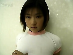 Innocent 18 years old korean girl