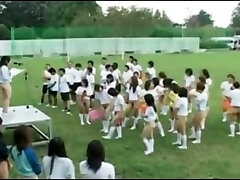 japanese girls bottomless in college