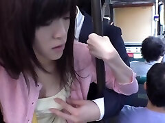 Ricas Y Tetonas Japonesas Cogidas En El Bus