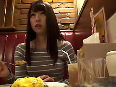 募集ちゃん 047 れな 19歳 居酒屋バイト ぐちゅぐちゅになった綺麗なマ○コを眺めながら後ろからズッポリ！！バックで突くとお尻がぷるんぷるん揺れております！いろんな体位で突くたびに綺麗なマ○コからぐちゅっぐっちゅ音がなっております！https://bit.ly/41m7pxt