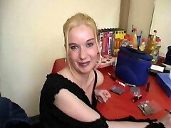 sandy 19 jahre-erstes mal gangbang - 19 ans, fille