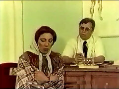 ज़्रिन एगेलाइलर सिकिसकेन अज़गिन ओरुसपू 1979 हादी कामन