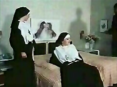 Nuns getting Kinky (German)