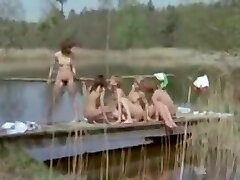 Sechs Schwedinnen auf der एएलएम (1983)