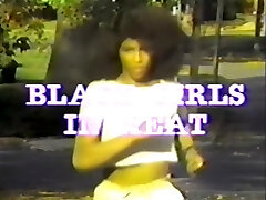 Retro czarne dziewczyny białe pręty