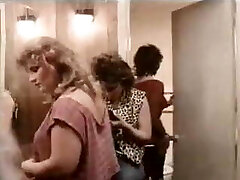 Mom Knows Best (1985)