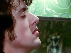 حزب در زن سبک و جلف و خاتم