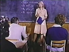 Peepshow Bucles 319 años 70 y 80 - Escena 3 Peepshow Bucles 319 años 70 y 80 - Escena 3