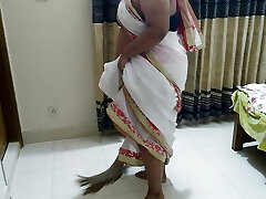 Indonesian sexy maid screwed by boss