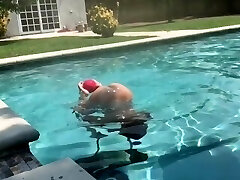 नग्न तैराकी लंबे बाल नग्न डाइविंग में शरीर टेप पानी के नीचे पानी बैले नृत्य में नंगे पैर