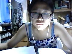 Chinese damsel hacked webcam