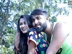 Pati ke chhote bhai apne hello nai nawalee bhabhi ko impress karke chodne ka maja luta jab ghar pe bhaiya nahi tha