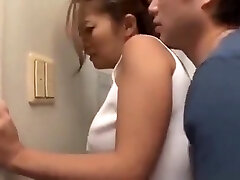 Close relationship of mother with stepson