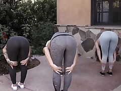 Sexy models take off their yoga trousers to have girl/girl orgy - Honey Gold