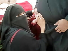 Pakistani Stepmom In Hijaab Penetrated By Stepson