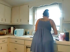 Kelly Payne - Passive & Submissive Prego Mom