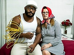 grandma gets deep ass poked by an electrician