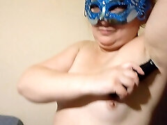 Ellie shaves his hairy underarms and pussy
