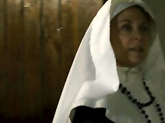 Mature les nun munched