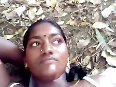 Tamil hot aunty outdoor boobs pressed and finger-tickled 