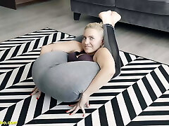 dual penetration with contortion milf