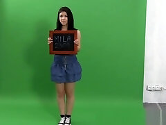Teen peels off at casting