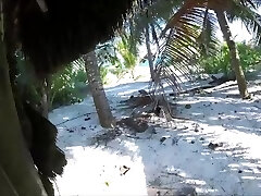 Public sex on Mexican Beach, Sperm eating, without condom