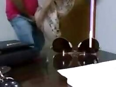 pute algerinne Assistant on desktop 2018