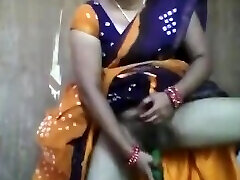 sizzling indian aunty masterbating