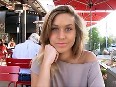 Jiggly talks with sweetheart Kennedy in the cafe