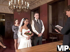 VIP4K. Horny newlyweds cant resist and get intimate right after wedding