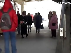 Extraordinary Public Piss 27